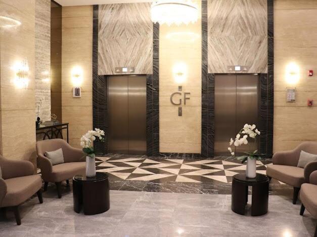 Apartment Rk Maisson Roiyale Aurora Escalades Cubao *